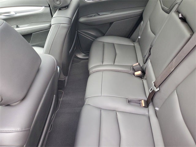 2025 Cadillac XT6 Luxury