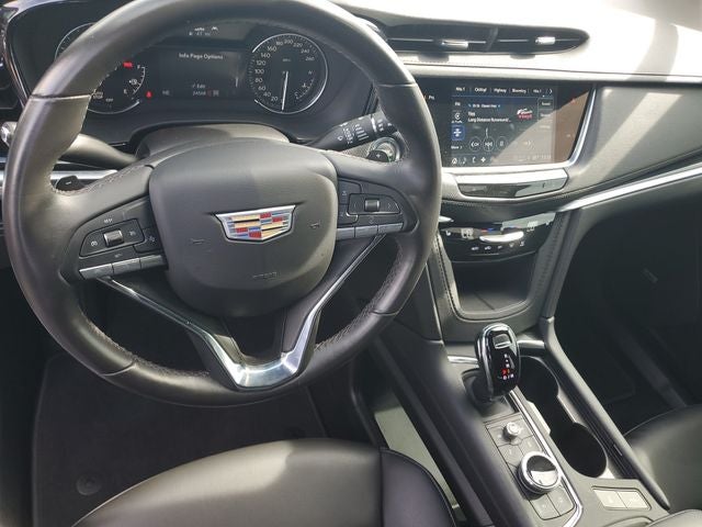 2024 Cadillac XT6 Luxury