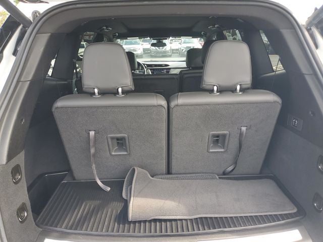 2024 Cadillac XT6 Luxury