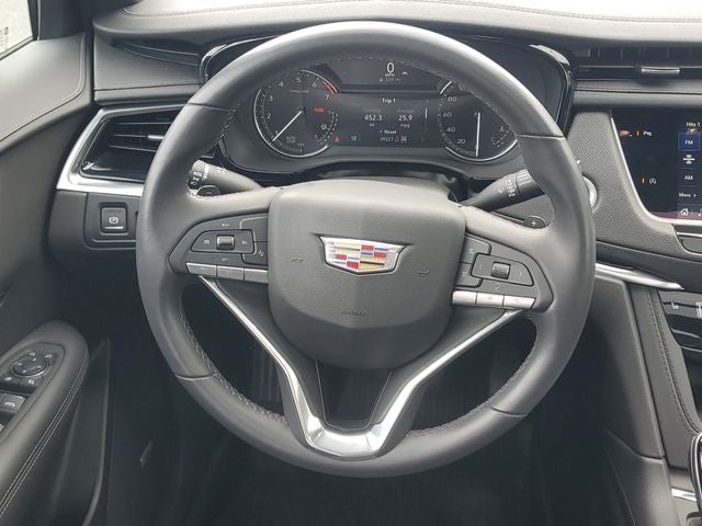 2024 Cadillac XT6 Luxury