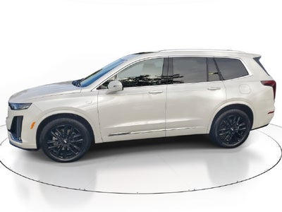 2025 Cadillac XT6 Luxury