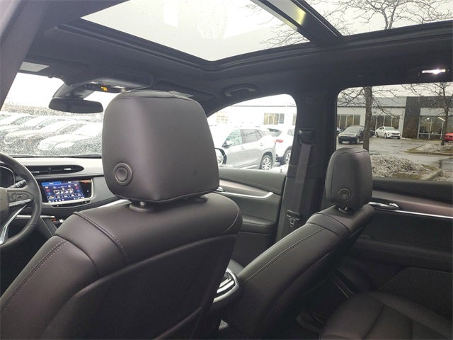 2024 Cadillac XT6 Luxury