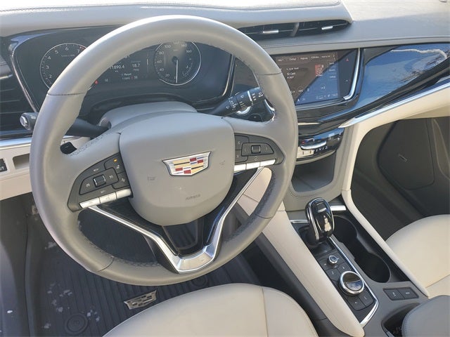 2024 Cadillac XT6 Premium Luxury