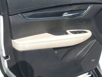 2022 Cadillac XT6 Sport