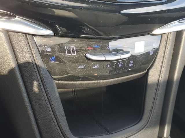 2022 Cadillac XT6 Sport