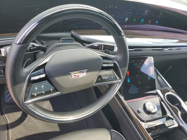 2025 Cadillac Escalade ESV Premium