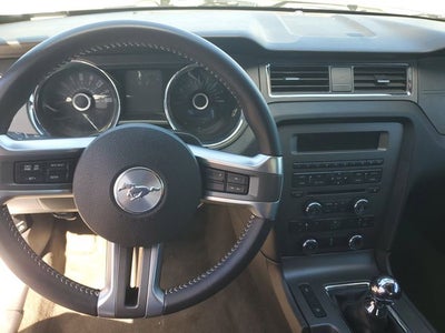2014 Ford Mustang V6