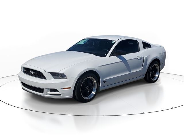 2014 Ford Mustang V6