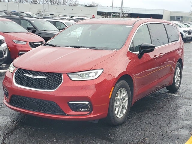 2026 Chrysler Pacifica Select