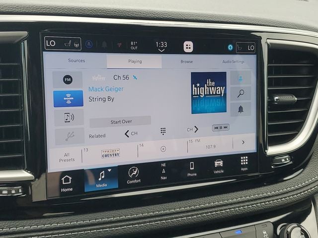 2027 Chrysler Pacifica Select