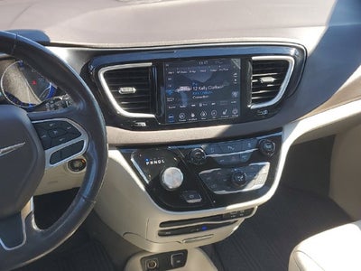 2020 Chrysler Pacifica Touring L Plus
