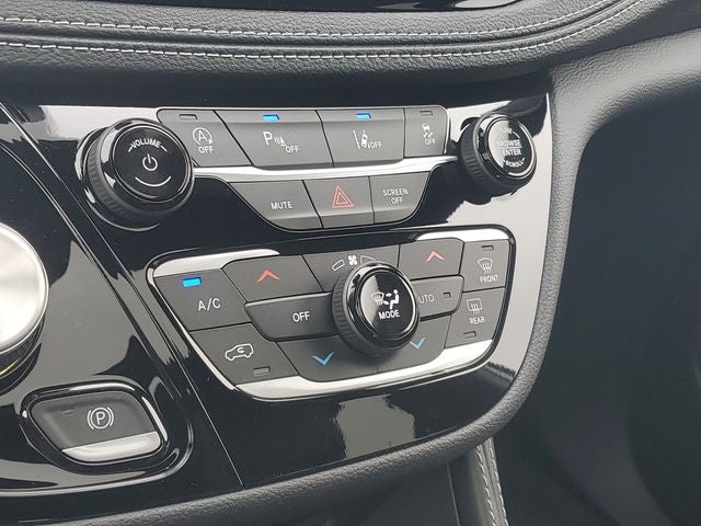 2027 Chrysler Pacifica Limited