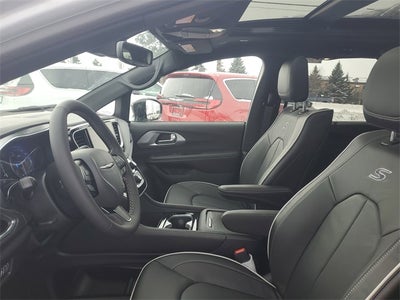 2026 Chrysler Pacifica Limited