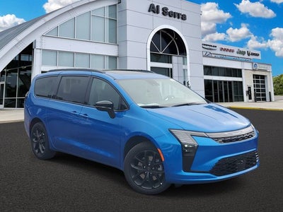 2027 Chrysler Pacifica Limited