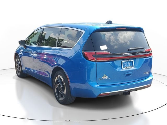 2027 Chrysler Pacifica Limited