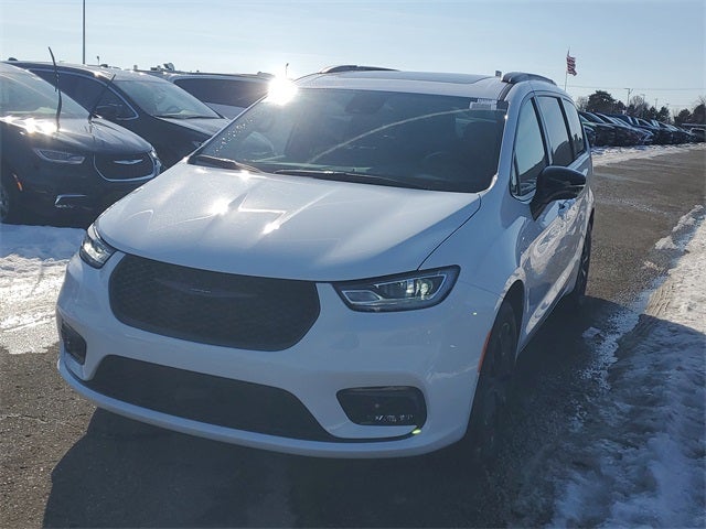 2026 Chrysler Pacifica Limited