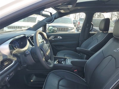 2026 Chrysler Pacifica Limited