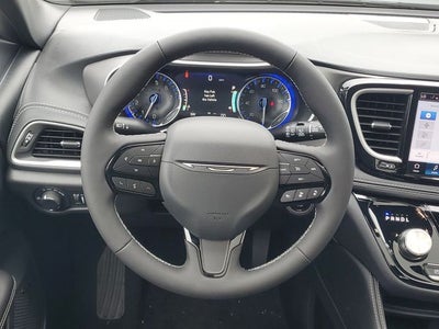 2027 Chrysler Pacifica Limited