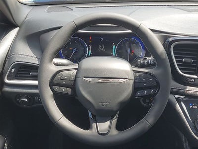 2027 Chrysler Pacifica Limited