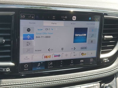 2027 Chrysler Pacifica Limited