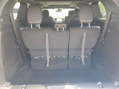 2027 Chrysler Pacifica Limited