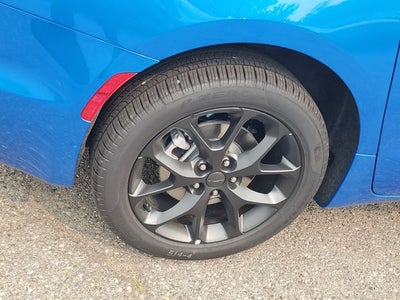 2027 Chrysler Pacifica Limited