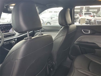 2024 Jeep Compass Latitude Lux