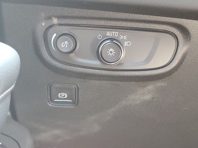 2023 GMC Terrain SLE Elevation Edition