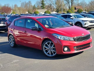 2017 Kia Forte5 SX