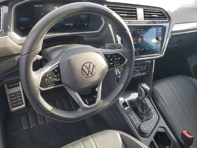 2024 Volkswagen Tiguan 2.0T SE R-Line Black