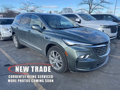 2022 Buick Enclave Essence
