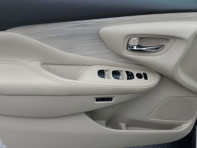 2017 Nissan Murano Base