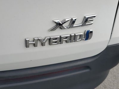 2024 Toyota Sienna LE 8 Passenger
