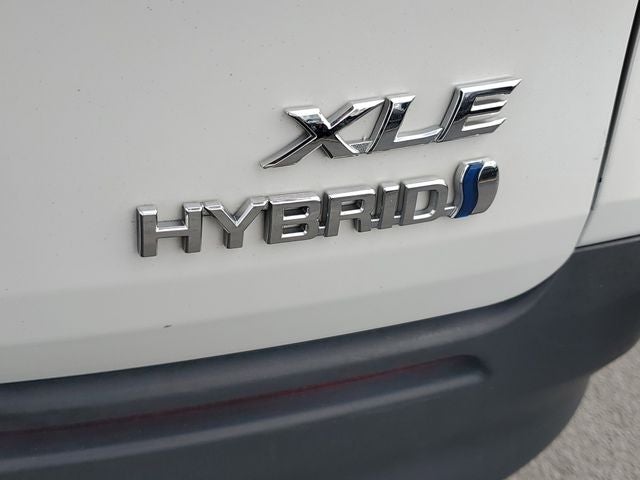 2024 Toyota Sienna LE 8 Passenger