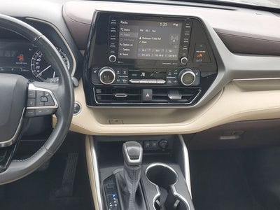 2020 Toyota Highlander XLE