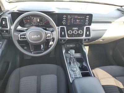 2023 Kia Sorento LX