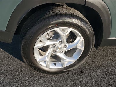 2025 Chevrolet Trax LS