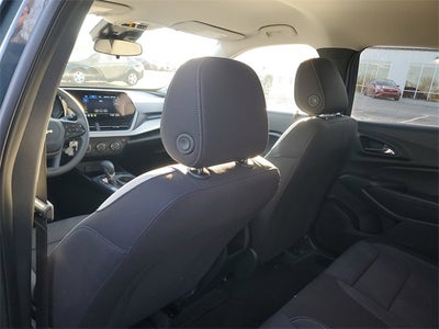 2025 Chevrolet Trax LS