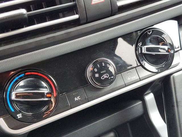 2023 Kia Seltos LX