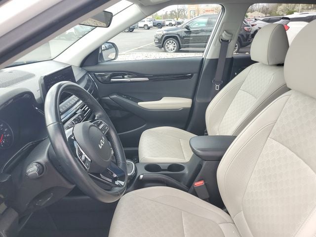 2023 Kia Seltos EX