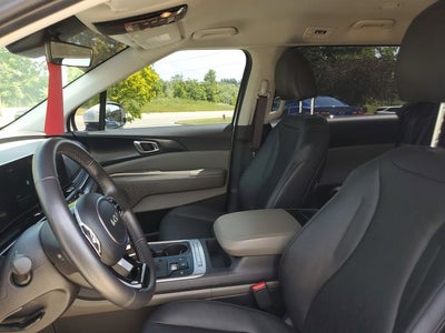 2025 Kia Carnival LXS