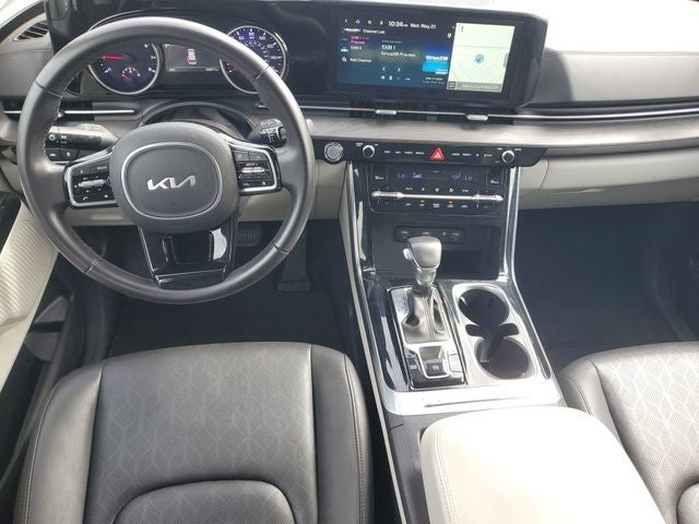 2024 Kia Carnival EX