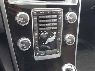 2016 Volvo XC60 T5 Premier