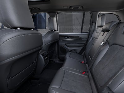 2026 Jeep Grand Cherokee Altitude