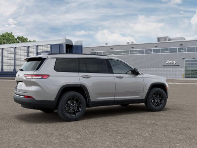 2026 Jeep Grand Cherokee Laredo