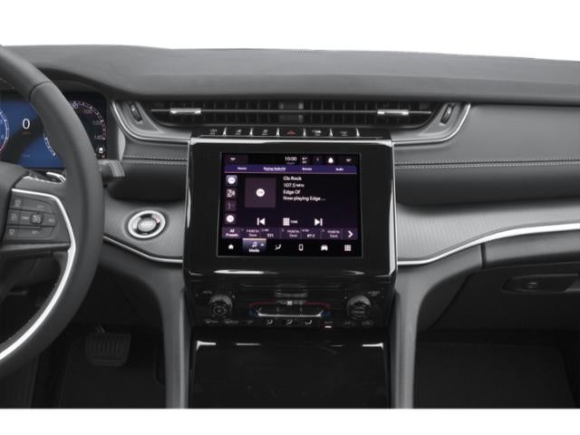2027 Jeep Grand Cherokee L Laredo