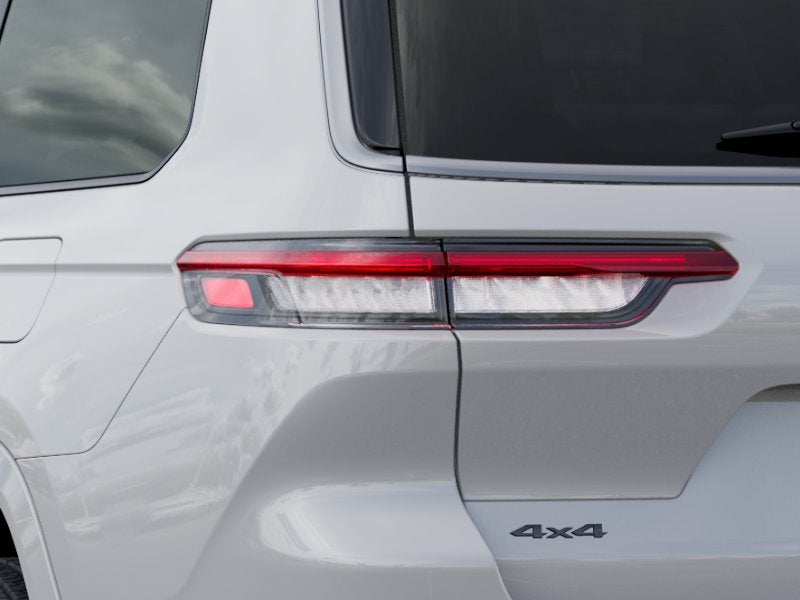 2026 Jeep Grand Cherokee Summit