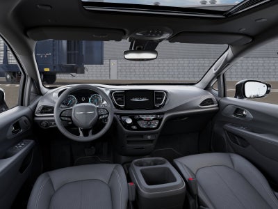 2026 Chrysler Pacifica Base